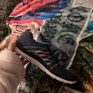 Sketchers memory foam shoes